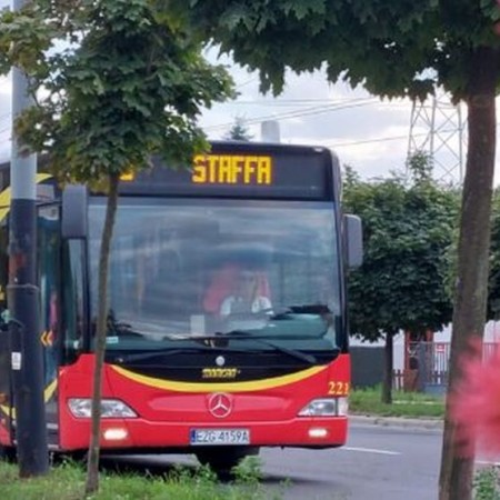 autobus - autorka zdjęcia: Urszula Janiszewska