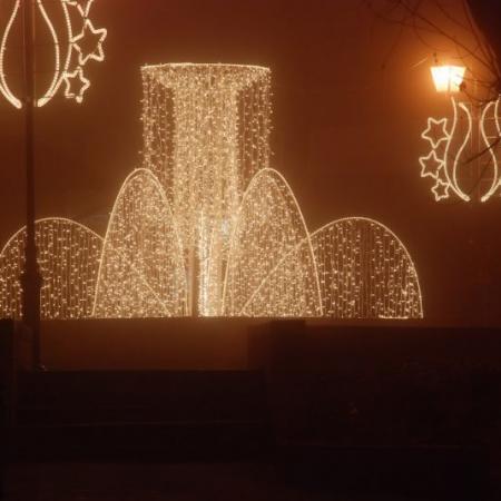 Zdjęcie przedstawia Plac Kilińskiego - Boże Narodzenie 2008 r.
