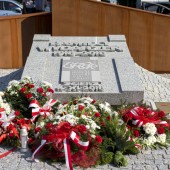 Pomnik Wolności i Niepodległości w Zgierzu