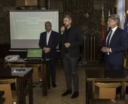 Powiększ zdjęcie