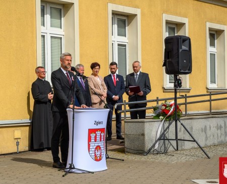 Powiększ zdjęcie