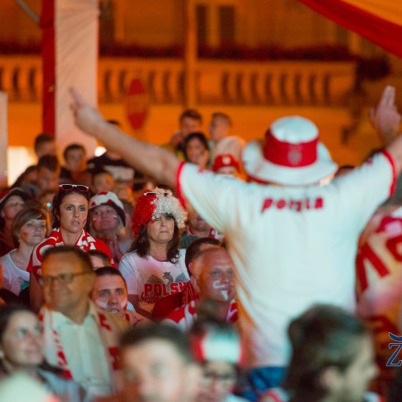 Zgierskie Kino Kibica podczas meczu Polska - Portugalia