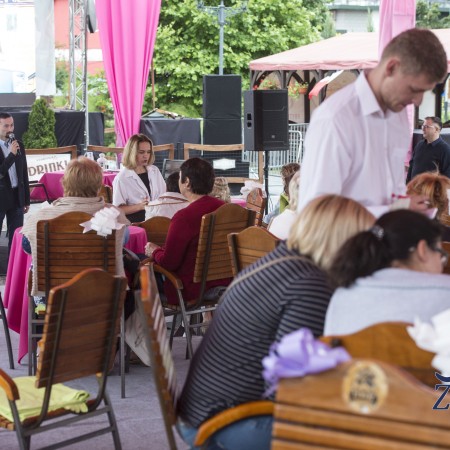 Kobiety przejęły kino kibica