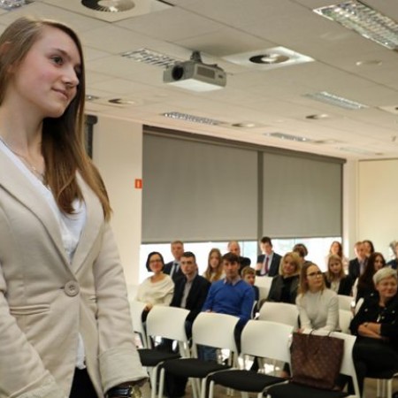 Żaneta  Olejniczak - finalistka konkursu „Pasja przedsiębiorczości w historii rodzinnej, lokalnej, regionalnej”