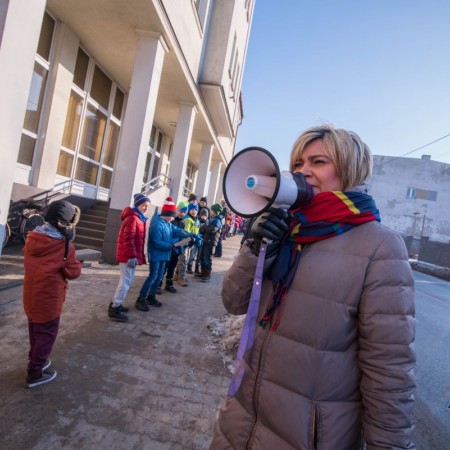 Akcją "Podaj książkę" kieruje dyrektor M-PBP im. B. Prusa