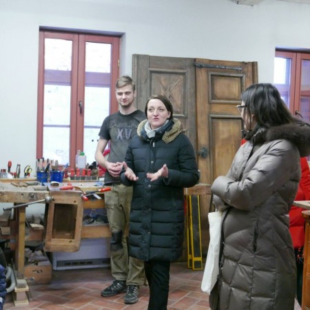 Wiceminister Magdalena Gawin w Fundacji Ochrony Mebli Zabytkowych Oraz Dziedzictwa Kultury W Polsce D.O.M. - fot. fundacja D.O.M.