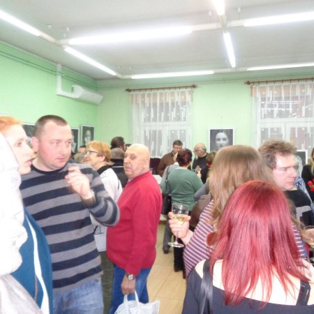 Wernisaż wystawy fotograficznej Krzysztofa Głowackiego "Kobieta w czerni i bieli"