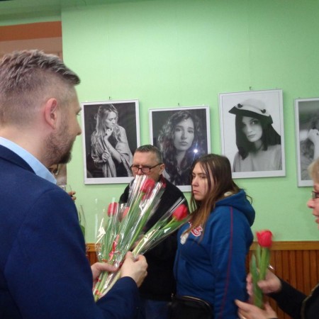 Wernisaż wystawy fotograficznej Krzysztofa Głowackiego "Kobieta w czerni i bieli"