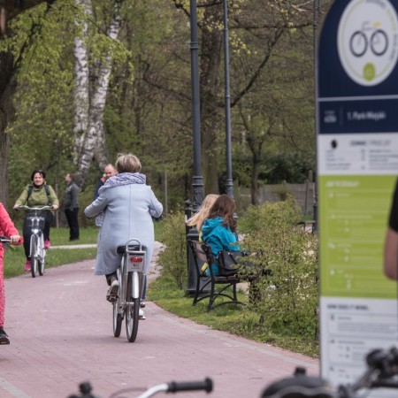 Stacja Zgierskiego Roweru Miejskiego w Parku Miejskim - maj 2017 r.