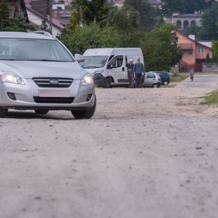 Widok ul. Perłowej przed inwestycją - 05.07.2017 r.