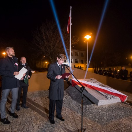 Uroczyste odsłonięcie Pomnika Wolności i Niepodległości