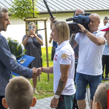 Prezydent Miasta Zgierza gratuluje sukcesów Roksanie Zasinie