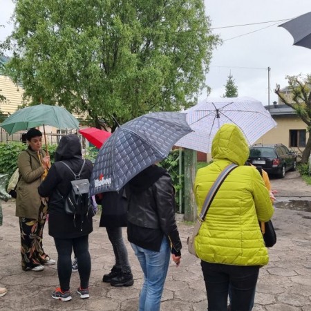 Spacer badawczy w deszczowej pogodzie / Research walk in rainy weather