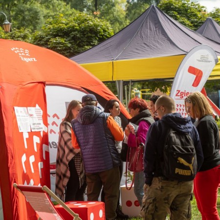  Namiot projektu Rozwój Lokalny na Zakończeniu Lata 2022 / The Tent of the Local Development project at the End of the Summer (Zakończenie Lata) Fest 2022.
