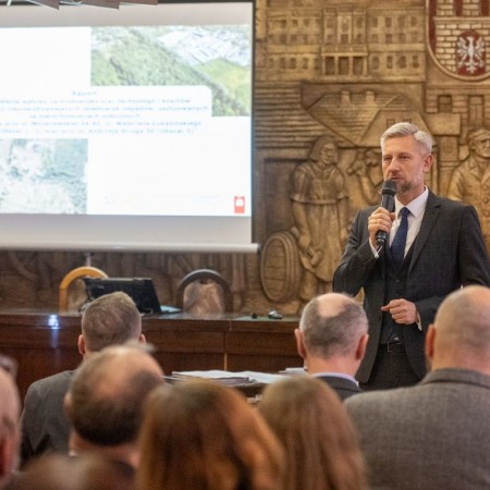 przemawia Przemysław Staniszewski - Prezydent Miasta Zgierza 