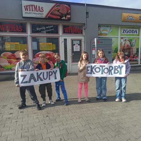 Uczestnicy konkursu ze Szkoły Podstawowej nr 3 w Zgierzu