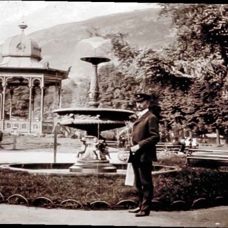 Kruche Julian w parku w Bergen