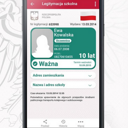 mLegitymacja szkolna na telefonie komórkowym
