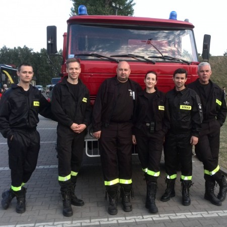 Fot.: Strażacy Ochotniczej Straży Pożarnej w Zgierzu biorący udział w zabezpieczeniu imprezy „Święto Miasta Zgierza”, 2015 r. (ze zbiorów OSP w Zgierzu)