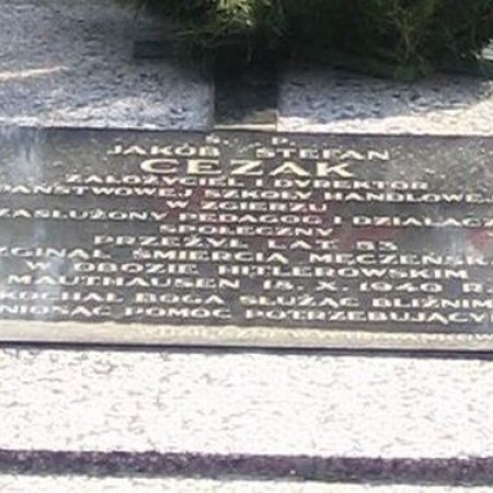 Płyta nagrobna Jakuba Stefana Cezaka - Stary Cmentarz (ul. Piotra Skargi, kwatera 7) - zdjęcie 2005 r.