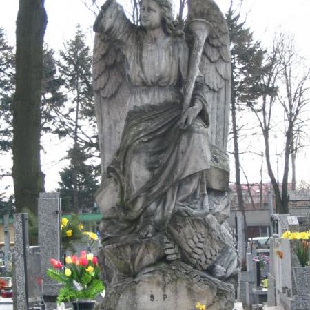 Stary Cmentarz - ul. Ks. Piotra Skargi 28 - zdjęcie 2005 r.