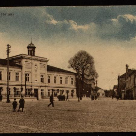 Zdjęcie archiwalne przedstawia Pl. Jana Pawła II - Dawniej Stary Rynek 
