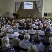 Uroczystość w sali dawnego Kolegium Nauczycielskiego