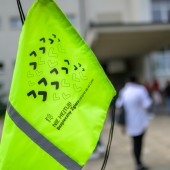 torba z napisem "Nie hejtuj. Bezpieczny Zgierz zaczyna się od Ciebie"