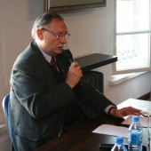 prof. dr hab. Tadeusz Dubicki